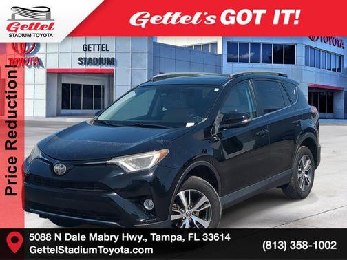 2017 Toyota RAV4 XLE
