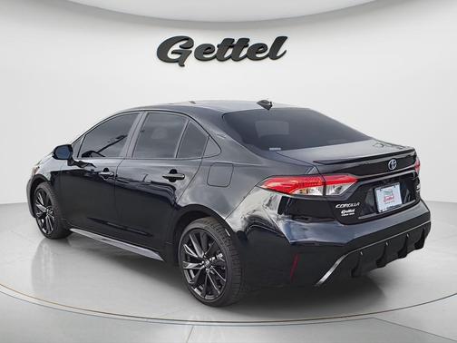 2025 Toyota Corolla Hybrid SE