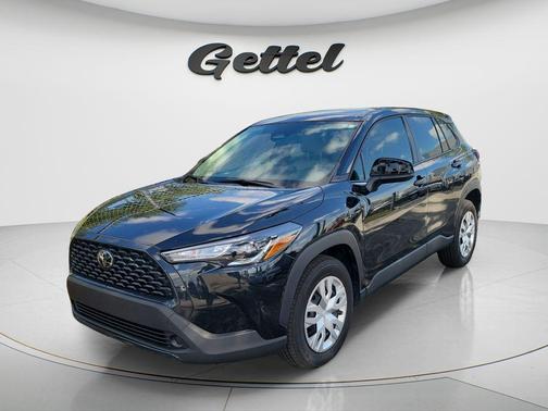 Jet Black 2025 Toyota Corolla Cross L