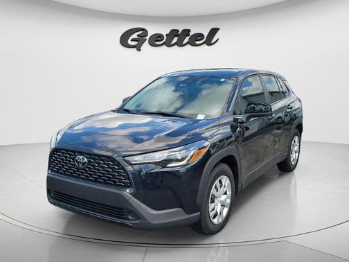 Jet Black 2025 Toyota Corolla Cross L
