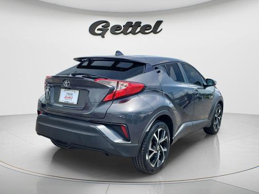 Magnetic Gray Metallic 2021 Toyota C-HR XLE