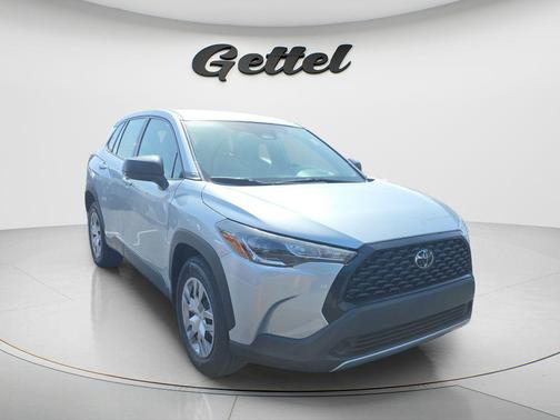 Sonic Silver 2023 Toyota Corolla Cross L