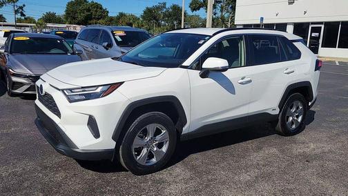 2023 Toyota RAV4 Hybrid XLE