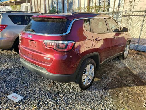 2022 Jeep Compass Latitude