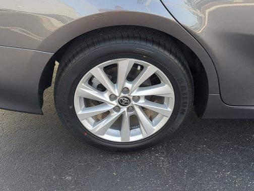 2022 Toyota Camry LE
