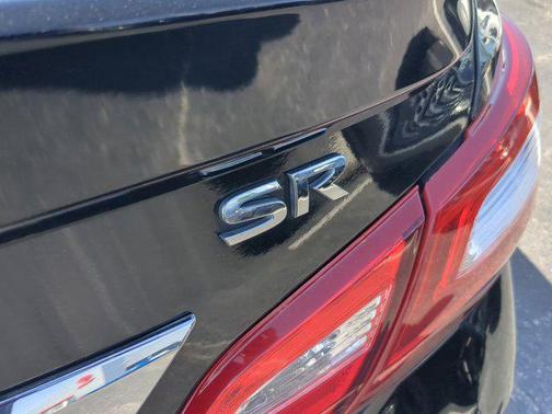 2016 Nissan Altima 2.5 SR