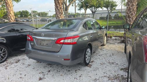Gun Metallic 2015 Nissan Sentra S