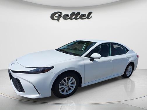 Ice Cap 2025 Toyota Camry LE