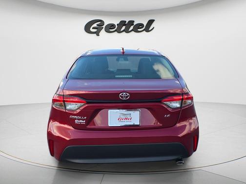 Ruby Flare Pearl 2025 Toyota Corolla LE