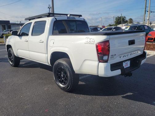 2022 Toyota Tacoma SR