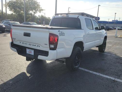 2022 Toyota Tacoma SR