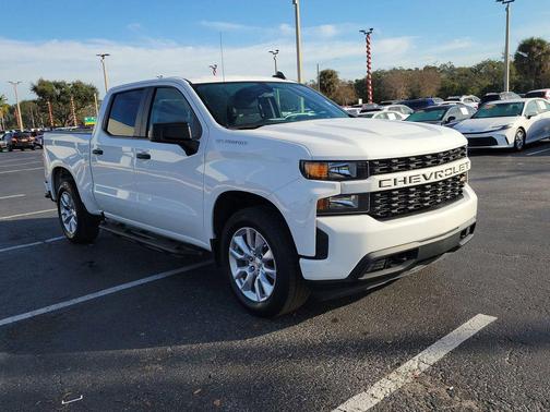 2022 Chevrolet Silverado 1500 Custom