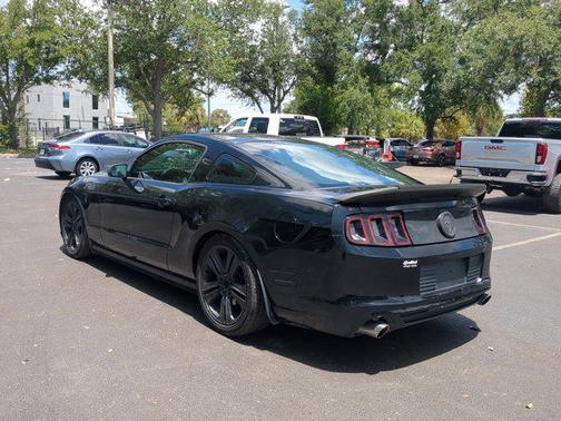 2013 Ford Mustang V6