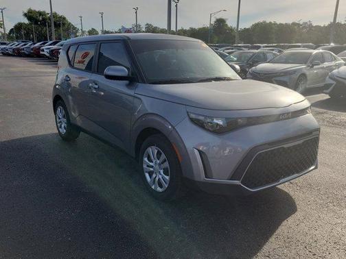 2025 Kia Soul LX