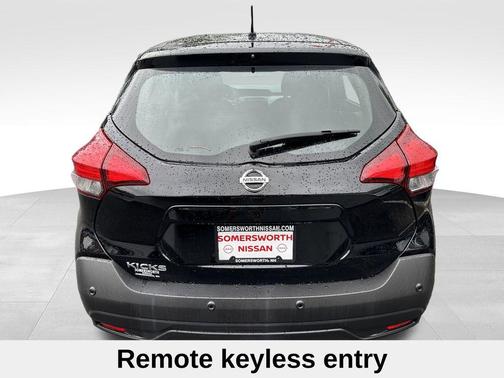 2020 Nissan Kicks S
