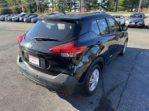 2020 Nissan Kicks S