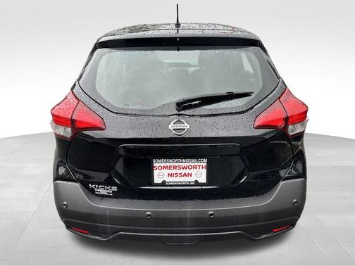 2020 Nissan Kicks S