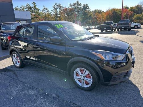 2020 Nissan Kicks S