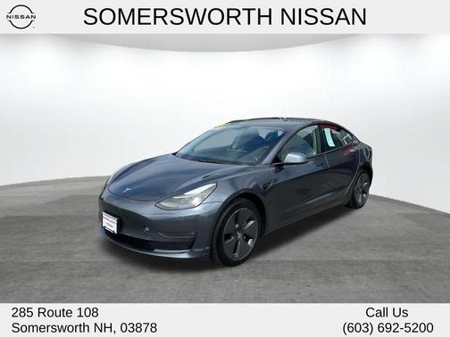 Gray 2022 Tesla Model 3 Long Range