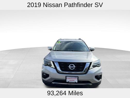 2019 Nissan Pathfinder SV