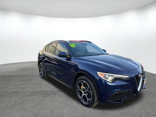 2019 Alfa Romeo Stelvio Ti Sport