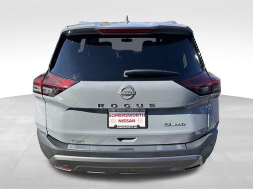 2022 Nissan Rogue SL