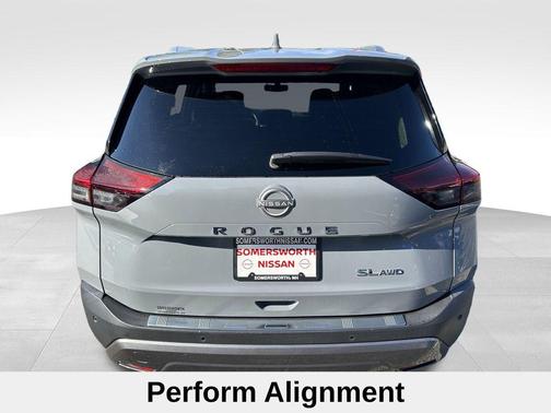 2022 Nissan Rogue SL