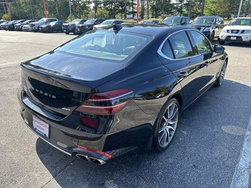 2022 Genesis G70 2.0T