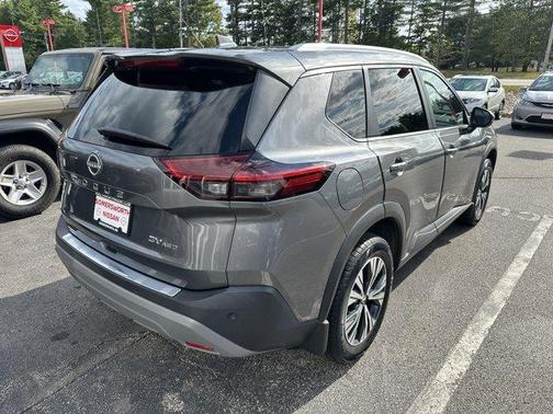 2022 Nissan Rogue SV