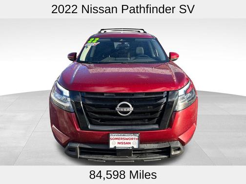 2022 Nissan Pathfinder SV