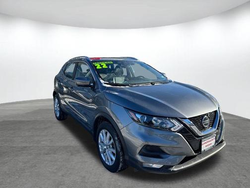 2022 Nissan Rogue Sport SV