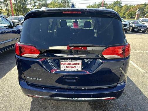 2020 Chrysler Pacifica Touring-L