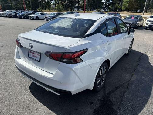 2025 Nissan Versa 1.6 SV