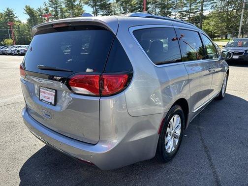 2018 Chrysler Pacifica Touring-L Plus