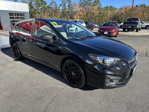 2019 Subaru Impreza 2.0i