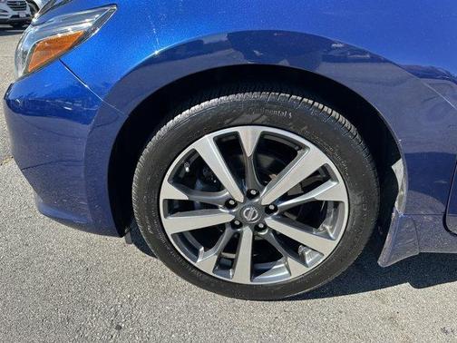 2017 Nissan Altima 2.5 SR