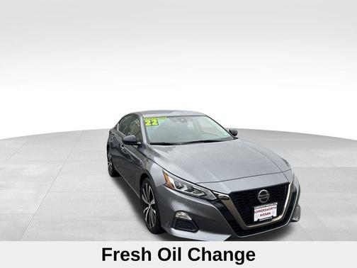 2022 Nissan Altima 2.5 SR