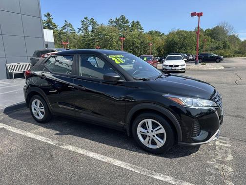 2021 Nissan Kicks S