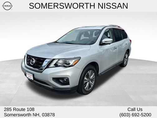 2020 Nissan Pathfinder SL