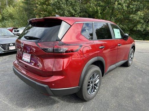 2025 Nissan Rogue S