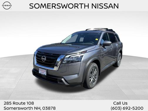 2025 Nissan Pathfinder SV