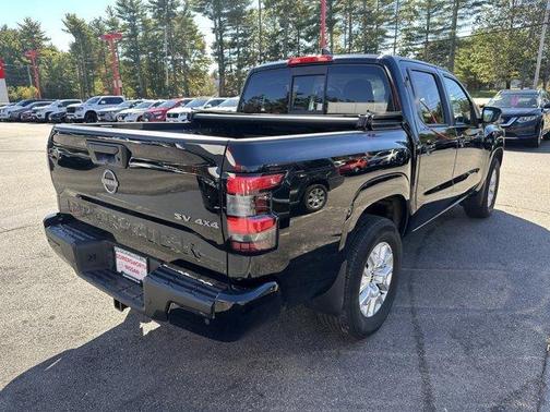 2022 Nissan Frontier SV
