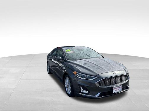 2019 Ford Fusion Energi Titanium