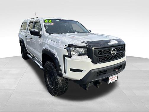 2022 Nissan Frontier S