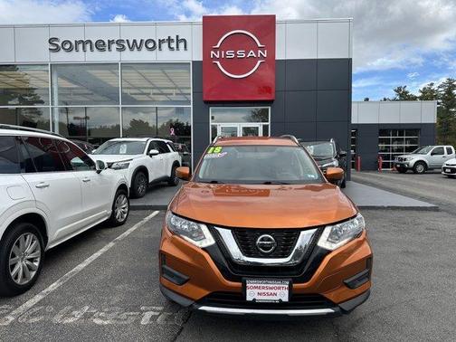 2018 Nissan Rogue SV