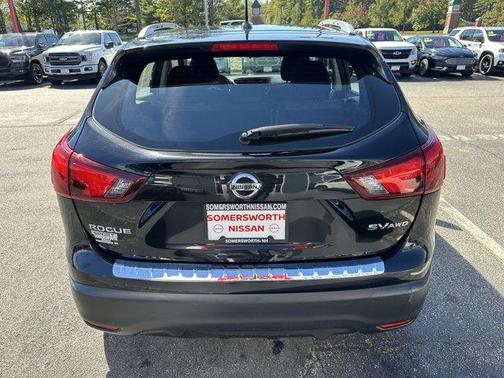 2018 Nissan Rogue Sport SV