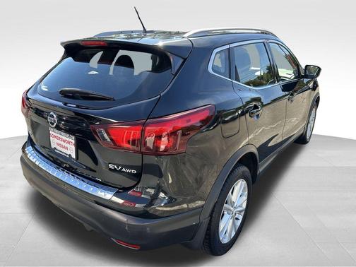 2018 Nissan Rogue Sport SV