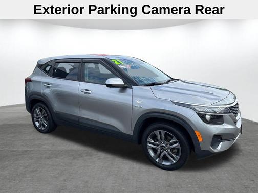 Steel Gray 2021 Kia Seltos LX