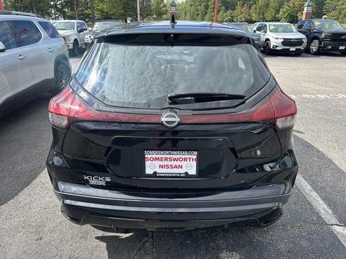 2022 Nissan Kicks S