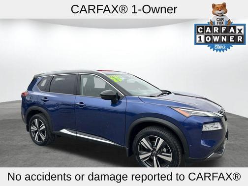 2 Tone Blue / Black 2023 Nissan Rogue SL